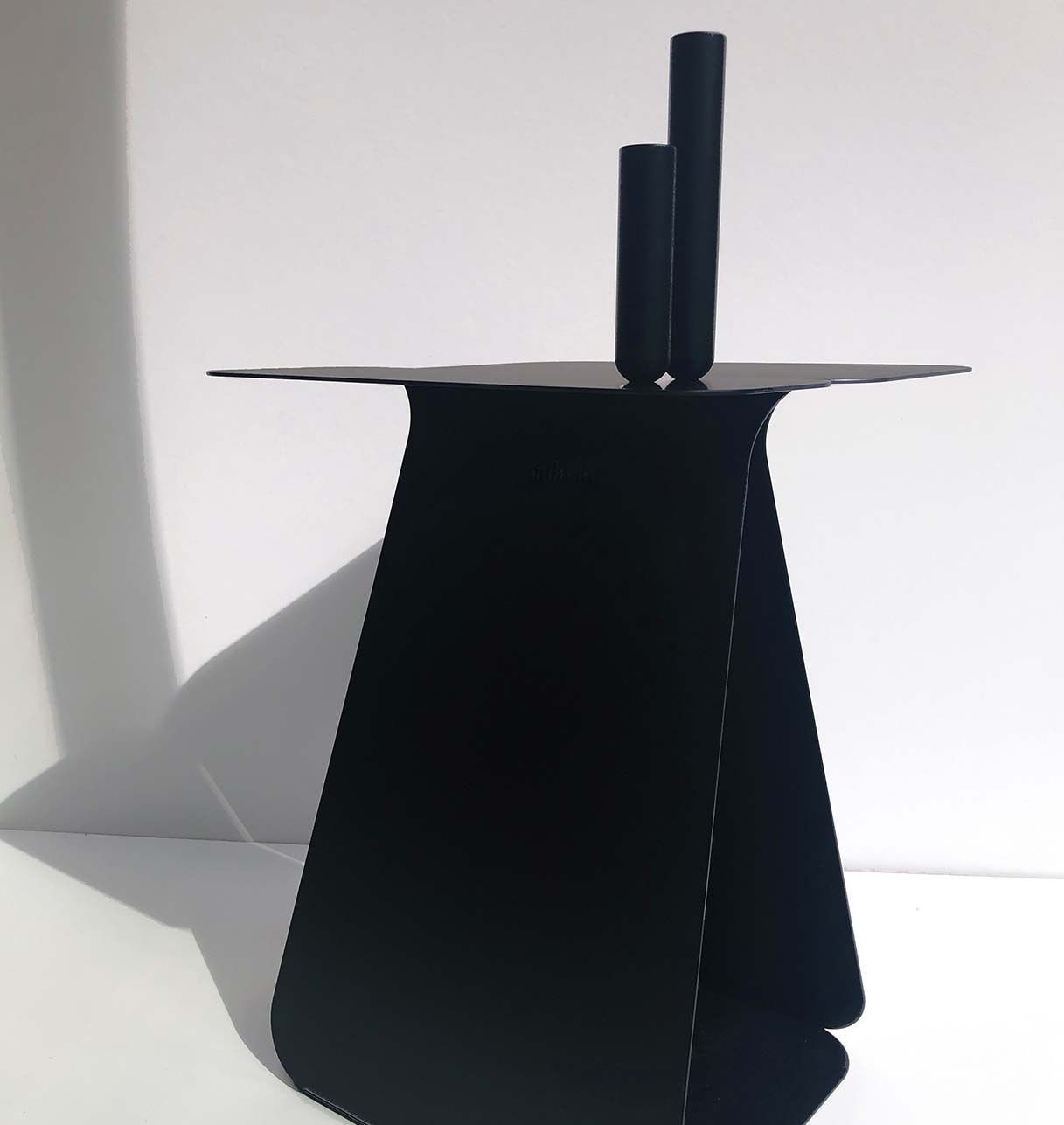 Pareja de "Soliflores" en Latón o Metal Lacado