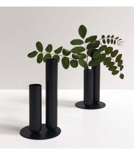 Pareja de "Soliflores" en Latón o Metal Lacado