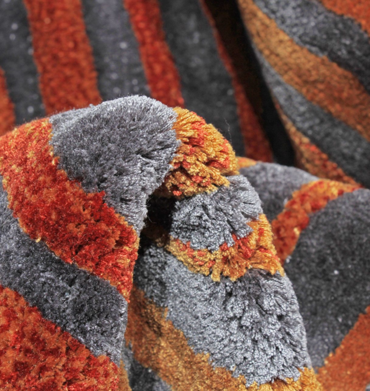 Tapis Rond Rouge, Orange et Gris - Essentiel