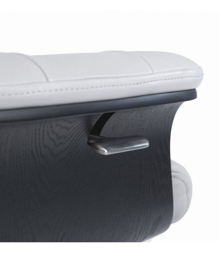 Sillón de piel y madera negra - Véga