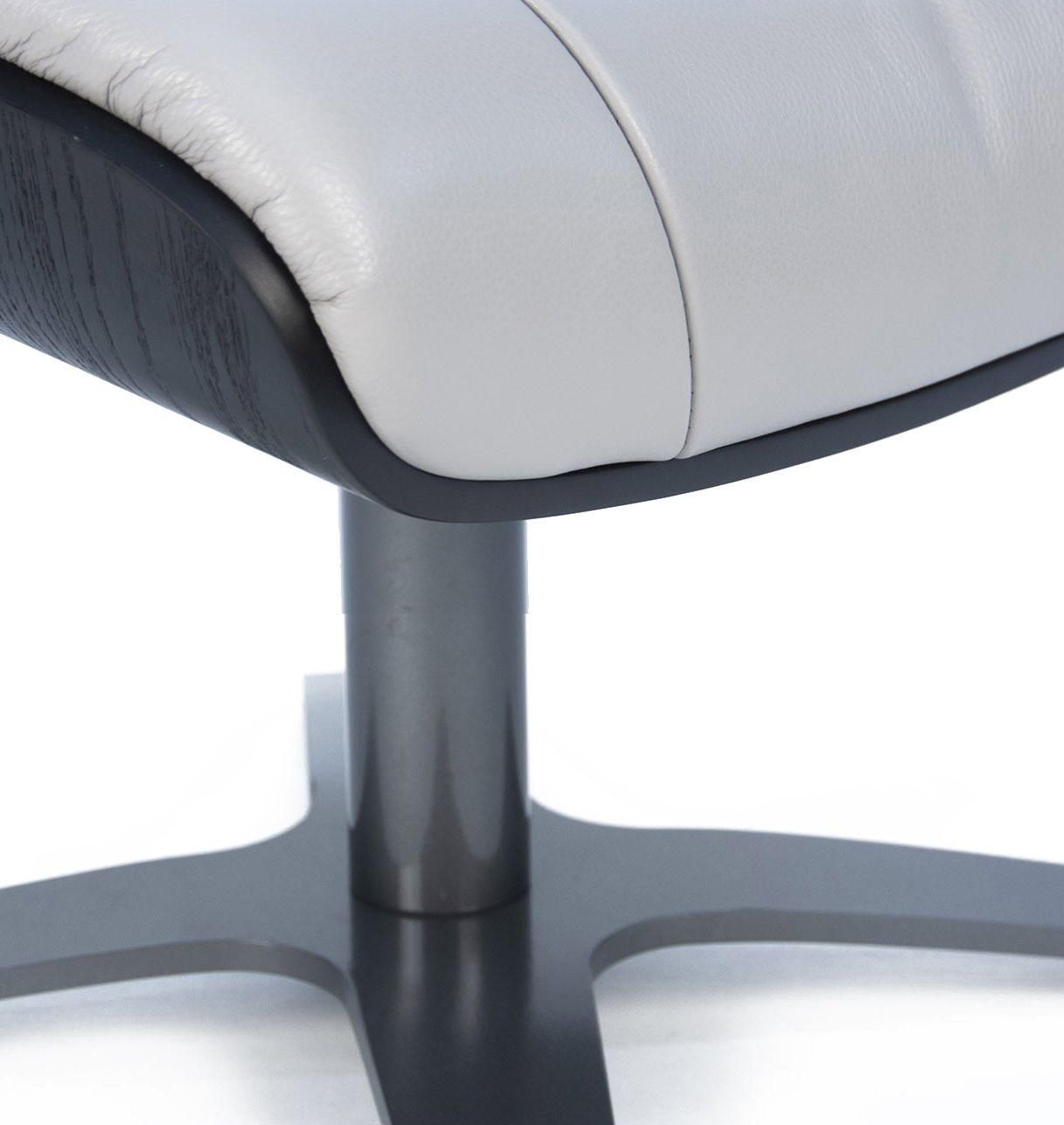 Puf de piel y roble negro - Vega