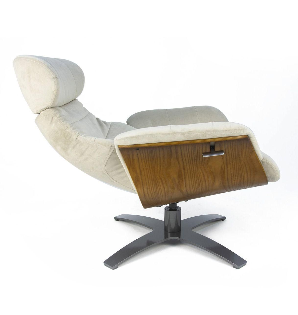 Sillón de tela o terciopelo y roble natural - Vega