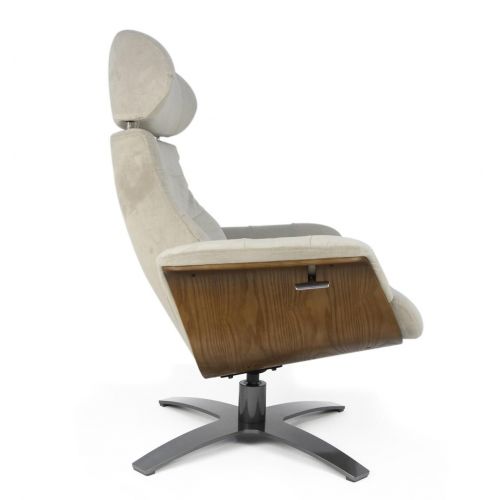 Sillón de tela o terciopelo y roble natural - Vega