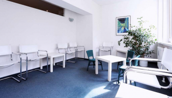 Les Fauteuils de la salle d'attente 